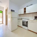 Apartman Rose 2 *
