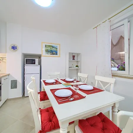 Apartman Rose 2