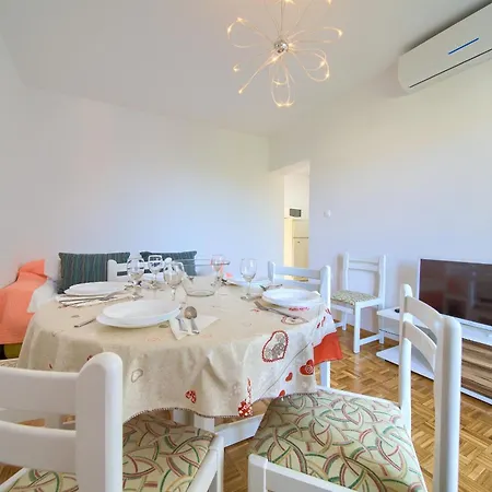 Rose 2 Appartement Krk Town